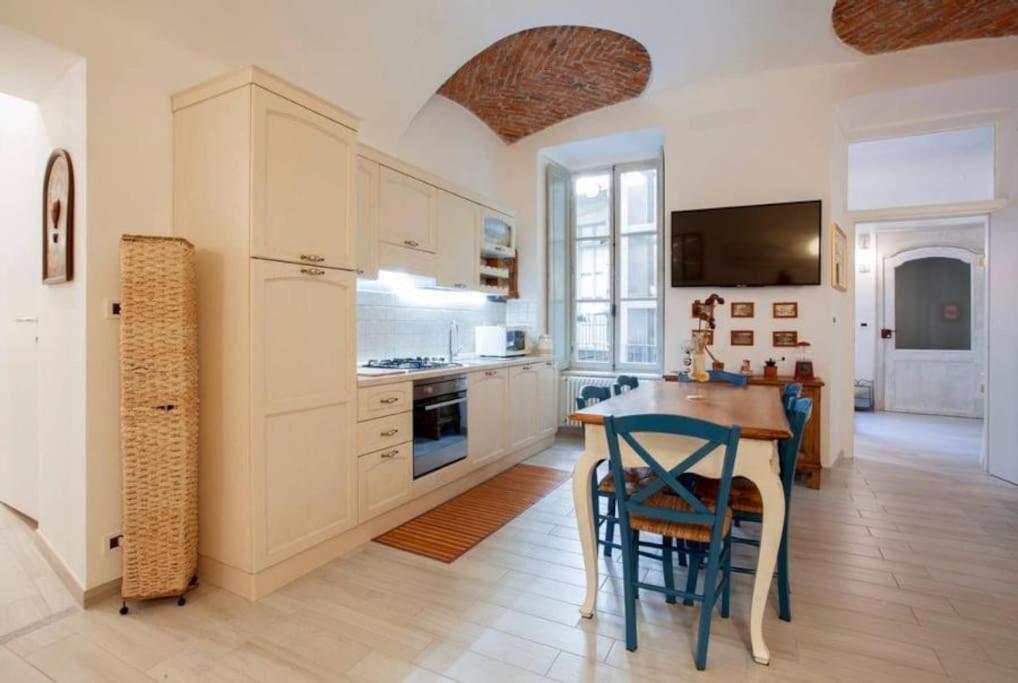 Via Po - Big Appartment Turin Bagian luar foto