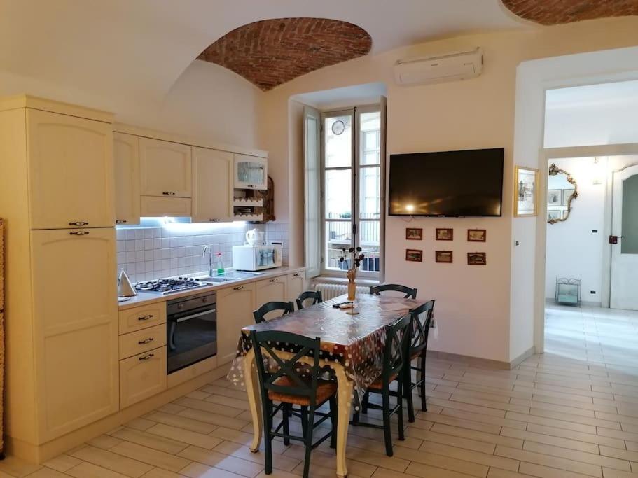 Via Po - Big Appartment Turin Bagian luar foto