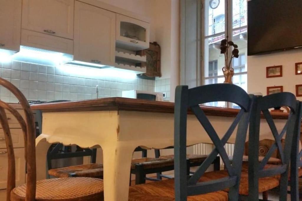 Via Po - Big Appartment Turin Bagian luar foto